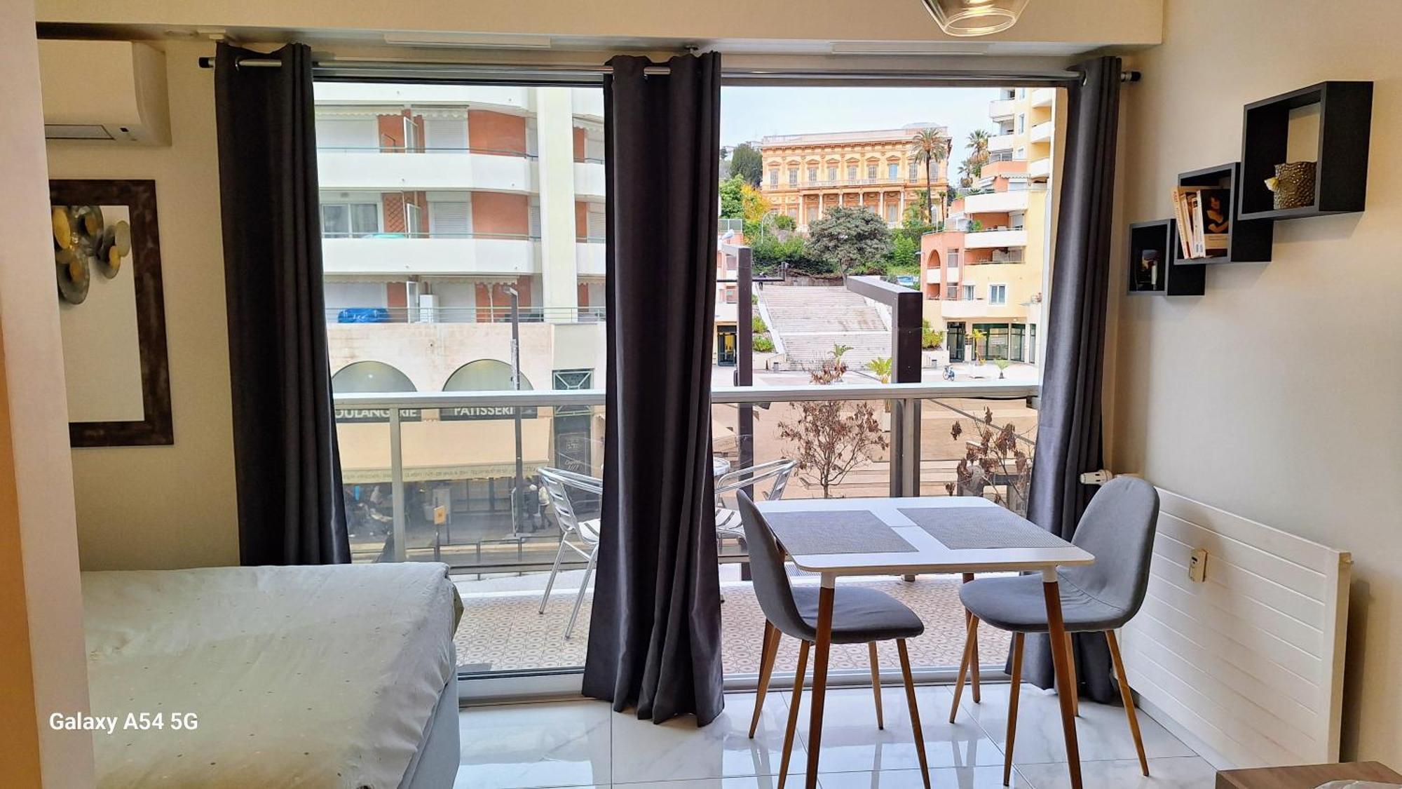 Cosy Studio 200 M From Nice Beach & Promenade Des Anglais Apartment Bagian luar foto